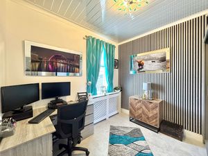 Photo 9- click for photo gallery